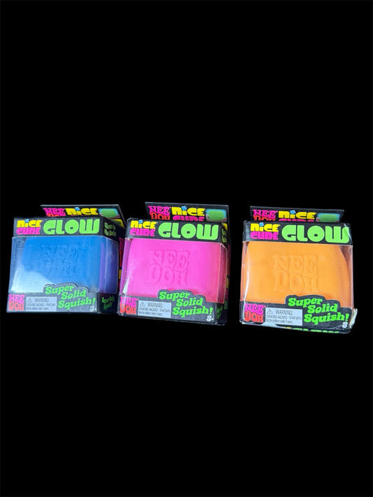 NeeDoh Nice Cube Glow
